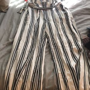 Medium high rise striped pants